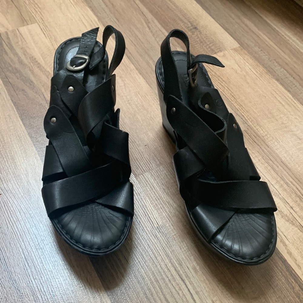 Born wedges, comfy all day walking in cuteness 😊